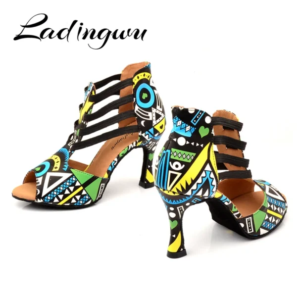 Llamativos Zapatos de baile latino con motivo africano