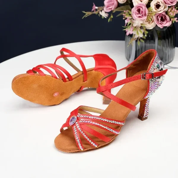 Cómodos zapatos de tacón para bailar - Imagen 6